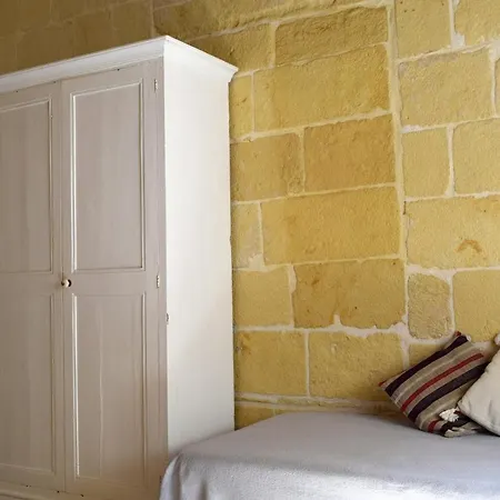 Bed & Breakfast Maria Townhouse Heart Of Victoria