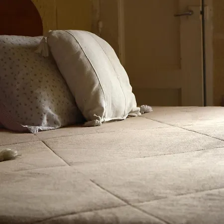 Maria Townhouse Heart Of Bed & Breakfast Victoria