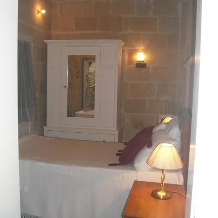 Maria Townhouse Heart Of Bed & Breakfast 4*