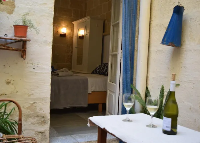 Maria Townhouse Heart Of 4* Victoria