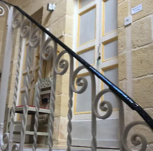 Maria Townhouse Heart Of Victoria