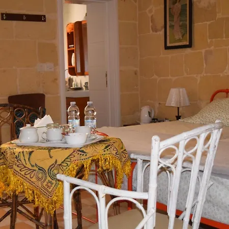 Maria Townhouse Heart Of