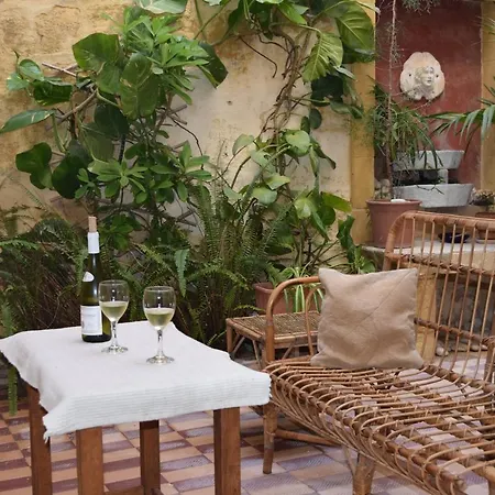 Bed & Breakfast Maria Townhouse Heart Of Victoria