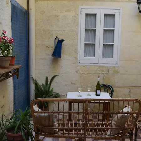 Maria Townhouse Heart Of 4* Victoria