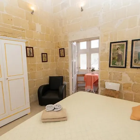 Maria Townhouse Heart Of 4*