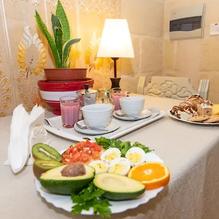 Bed & Breakfast Maria Townhouse Heart Of *