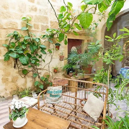 Bed & Breakfast Maria Townhouse Heart Of