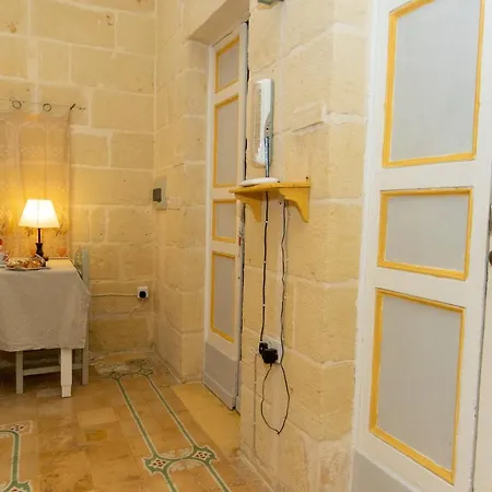 Bed & Breakfast Maria Townhouse Heart Of