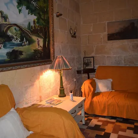 Maria Townhouse Heart Of *
