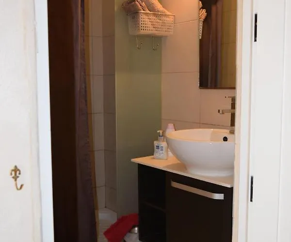 Maria Townhouse Heart Of Victoria