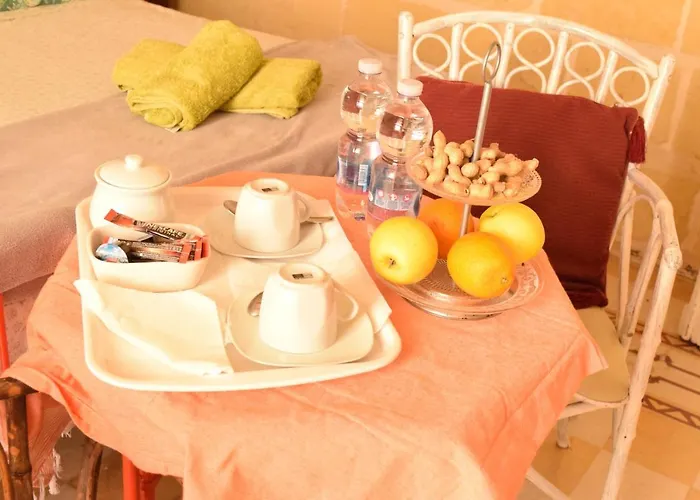 B&B Maria Townhouse Heart Of Victoria