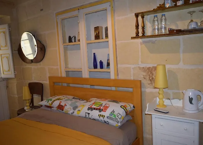 B&B Maria Townhouse Heart Of Victoria