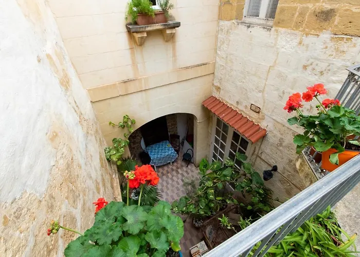 Maria Townhouse Heart Of