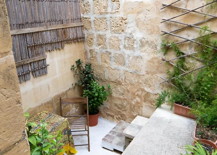 Maria Townhouse Heart Of 4*